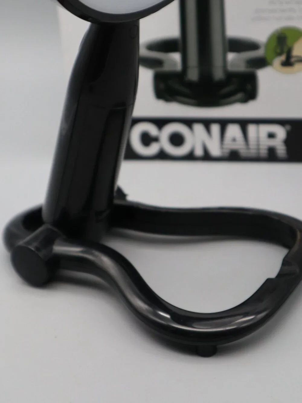 Conair Reflections LED Lighted Vanity Make-Up Mirror 3x/1x Magnification Black